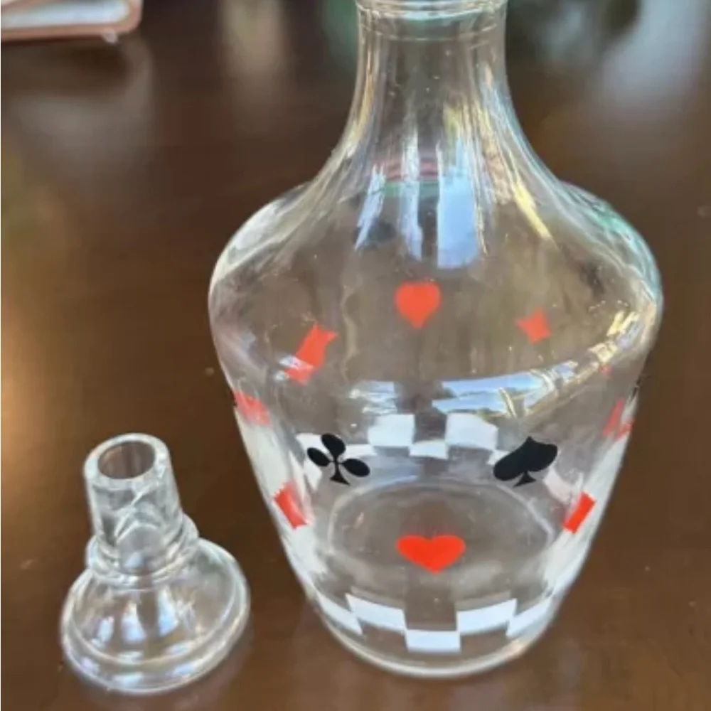 Verrerie D'Arques France Barware Glass Decanter w/‎ Stopper Playing Cards Suits